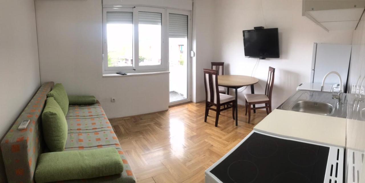 Apartman Azra 트레빈예 외부 사진